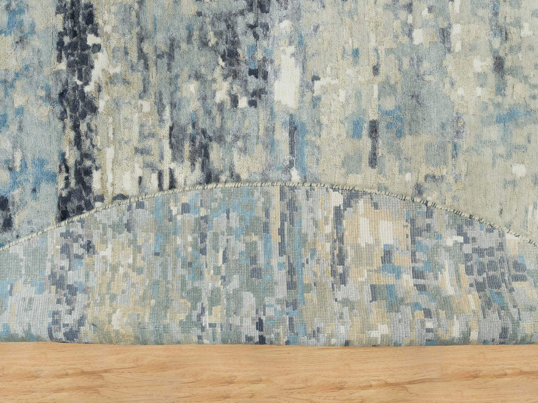 7'11" x 7'11" New Hand Knotted Grey Wool & Silk Round Oriental Rug - MOA10290210