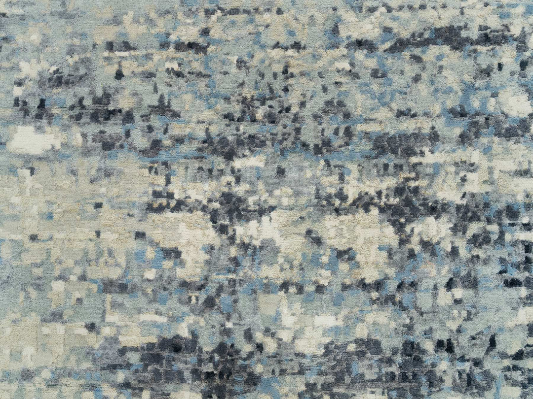 7'11" x 7'11" New Hand Knotted Grey Wool & Silk Round Oriental Rug - MOA10290210