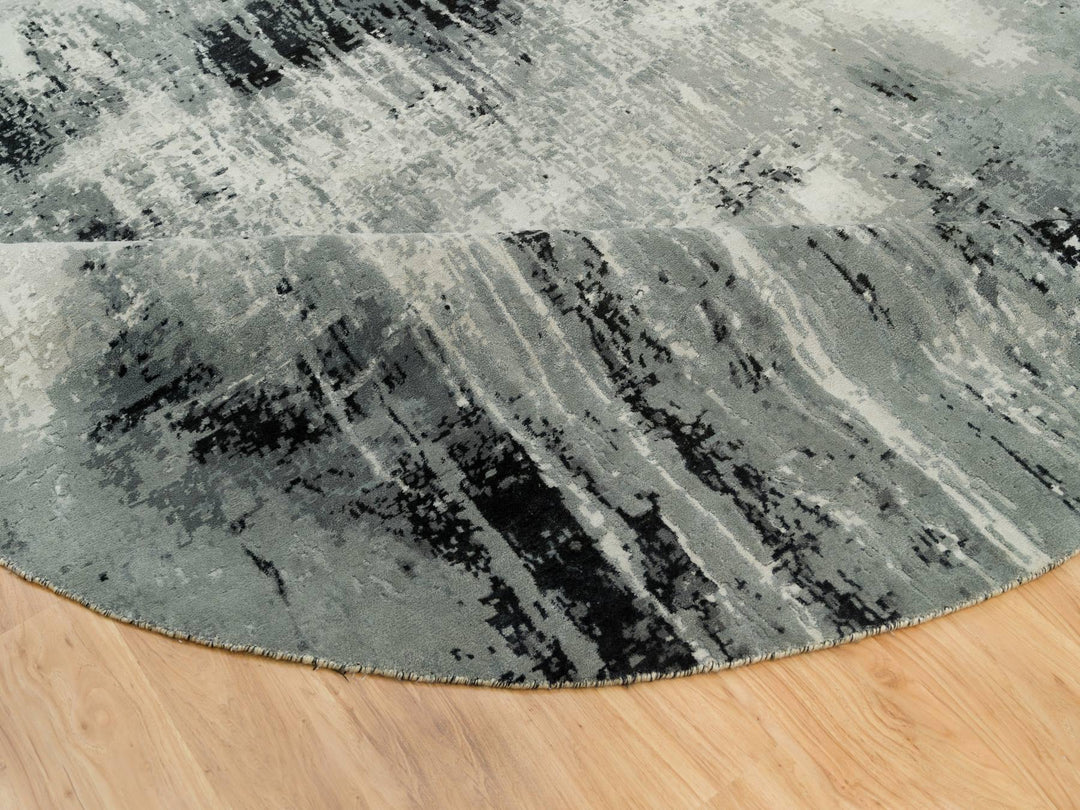 9'10" x 9'10" New Hand Knotted Black Wool & Silk Round Oriental Rug - MOA10290213