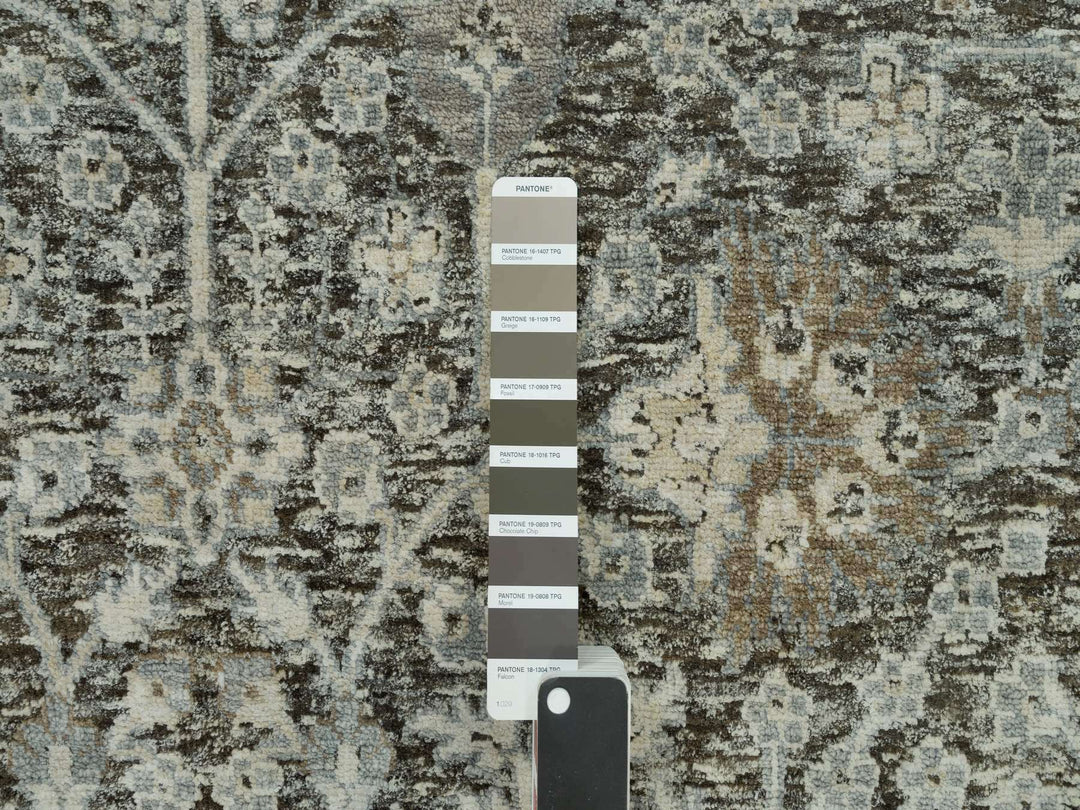 7'11" x 7'11" New Hand Knotted Brown Wool & Silk Round Oriental Rug - MOA10290246