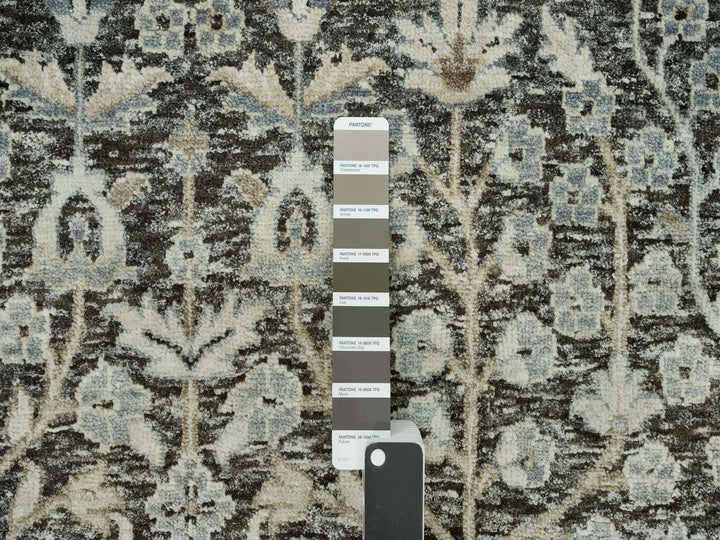 9'10" x 9'10" New Hand Knotted Grey Wool & Silk Round Oriental Rug - MOA10290247