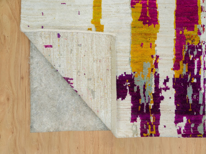 4'0" x 5'10" New Hand Knotted Multicolored Wool & Silk Rectangle Oriental Rug - MOA10290249