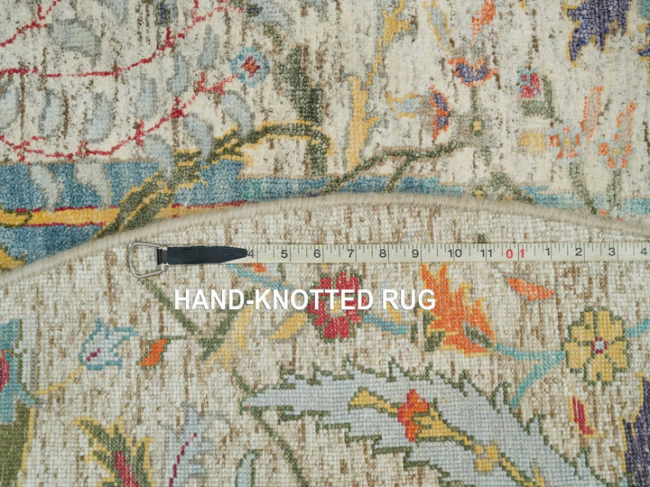 5'10" x 5'10" New Hand Knotted Ivory Wool & Silk Round Oriental Rug - MOA10290256