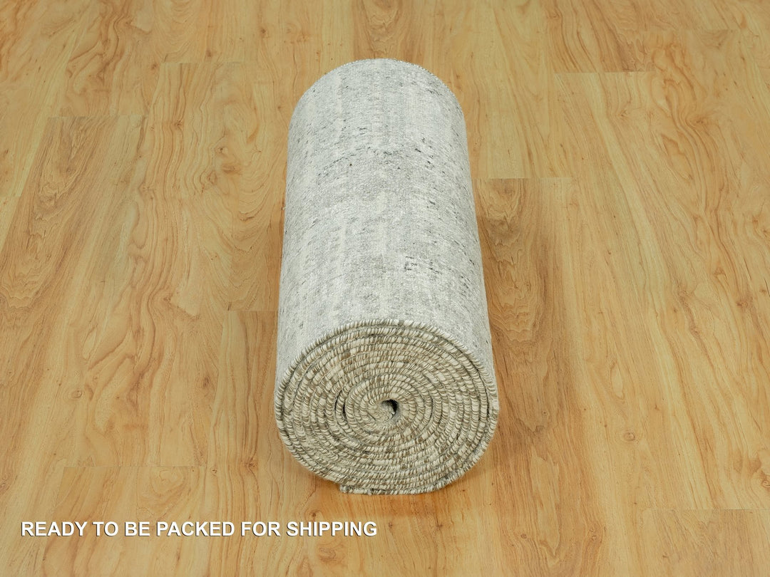 2'6" x 20'0" New Hand Knotted Grey Wool Runner Oriental Rug - MOA10290419