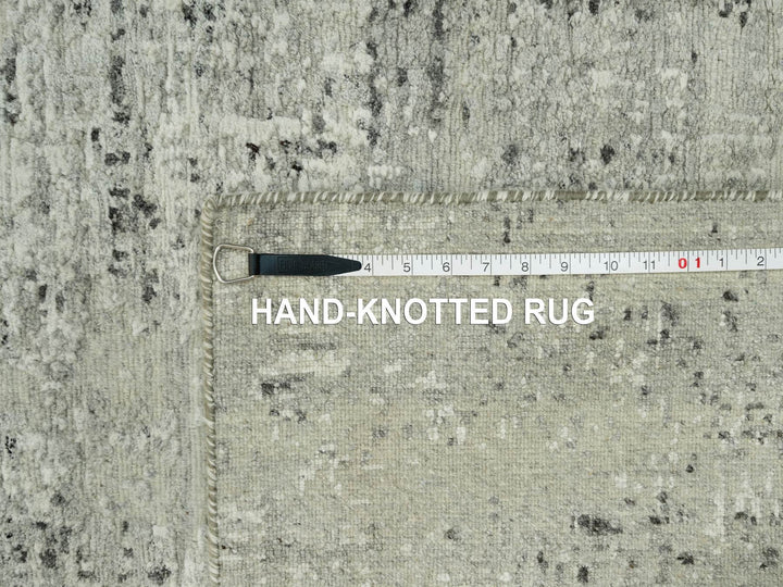 3'0" x 5'0" New Hand Knotted Grey Wool Rectangle Oriental Rug - MOA10290424