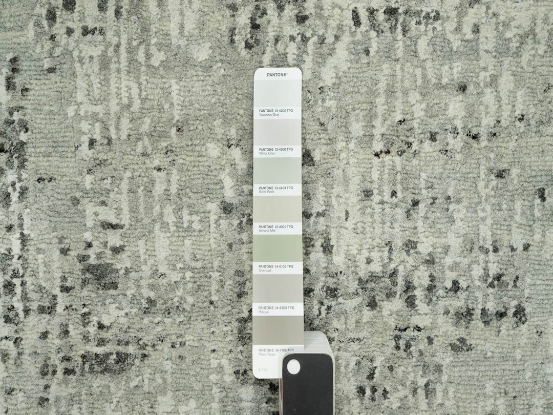 2'6" x 31'8" New Hand Knotted Grey Wool Runner Oriental Rug - MOA10290432