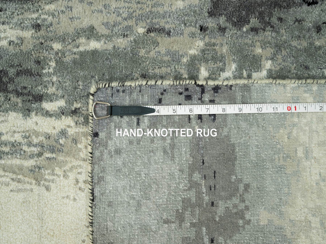 2'6" x 10'0" New Hand Knotted Black Wool & Silk Runner Oriental Rug - MOA10290462