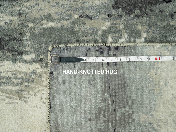 2'6" x 10'0" New Hand Knotted Black Wool & Silk Runner Oriental Rug - MOA10290462