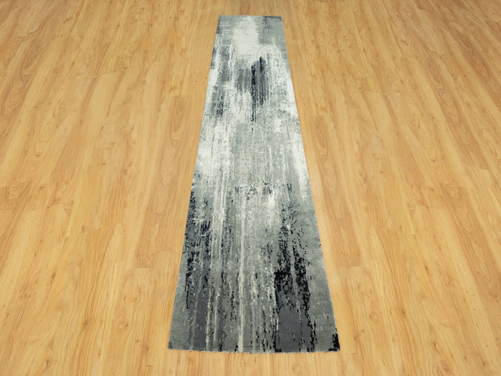 2'6" x 11'11" New Hand Knotted Black Wool & Silk Runner Oriental Rug - MOA10290463
