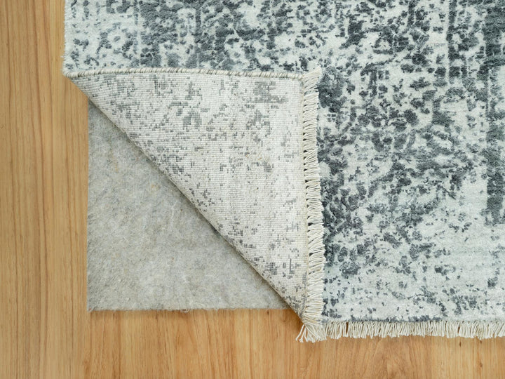 2'6" x 15'8" New Hand Knotted Grey Wool & Silk Runner Oriental Rug - MOA10290472