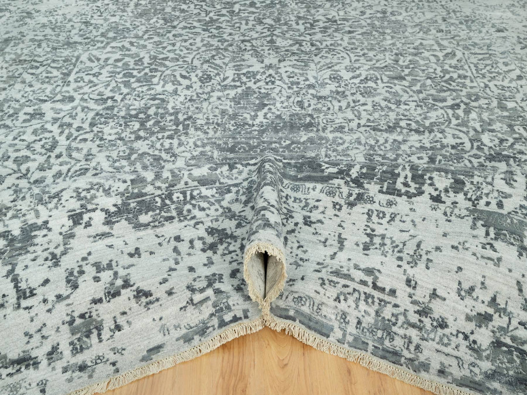 13'9" x 13'10" New Hand Knotted Grey Wool & Silk Square Oriental Rug - MOA10290477