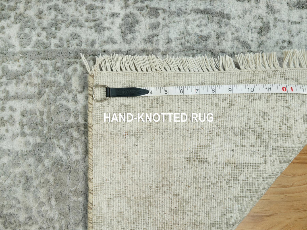 2'0" x 3'2" New Hand Knotted Grey Wool & Silk Rectangle Oriental Rug - MOA10290536