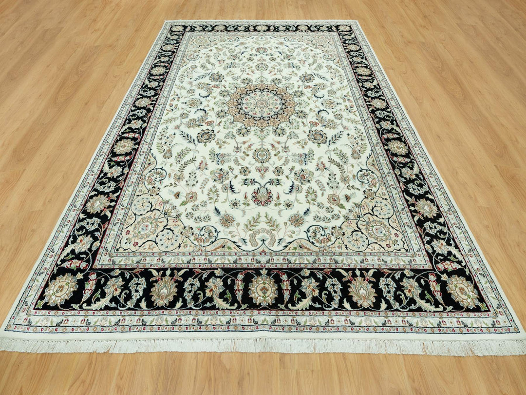8'11" x 12'2" New Hand Knotted Ivory Wool Rectangle Oriental Rug - MOA10290585