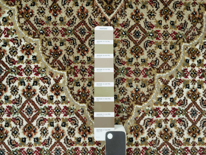 5'10" x 9'2" New Hand Knotted Ivory Wool Rectangle Oriental Rug - MOA10290598