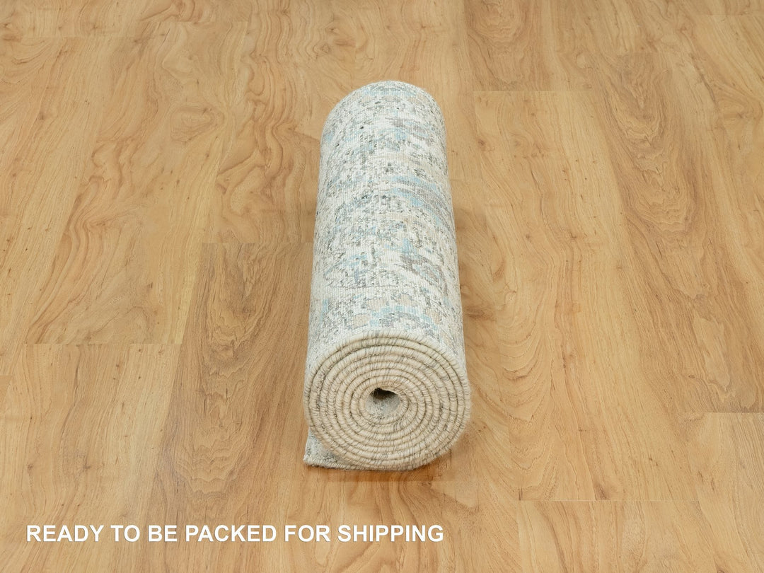 2'6" x 9'11" New Hand Knotted Ivory Wool & Silk Runner Oriental Rug - MOA10290683