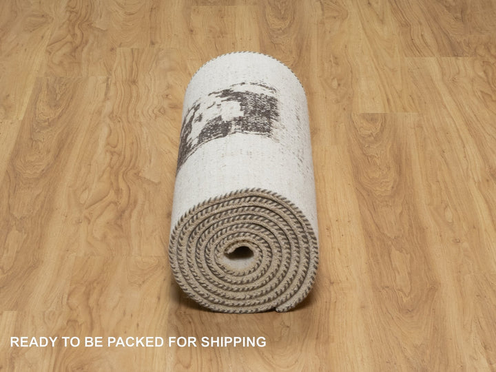 2'6" x 11'7" New Hand Knotted Ivory Wool Runner Oriental Rug - MOA10290760