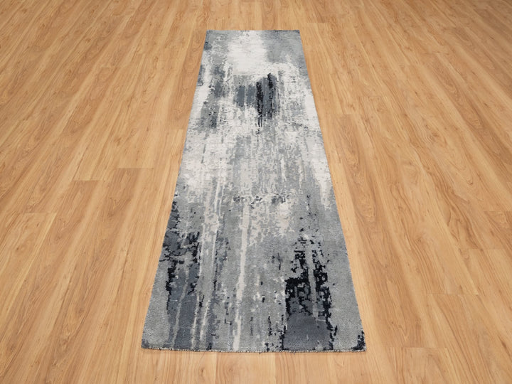2'6" x 8'0" New Hand Knotted Black Wool & Silk Runner Oriental Rug - MOA10290810