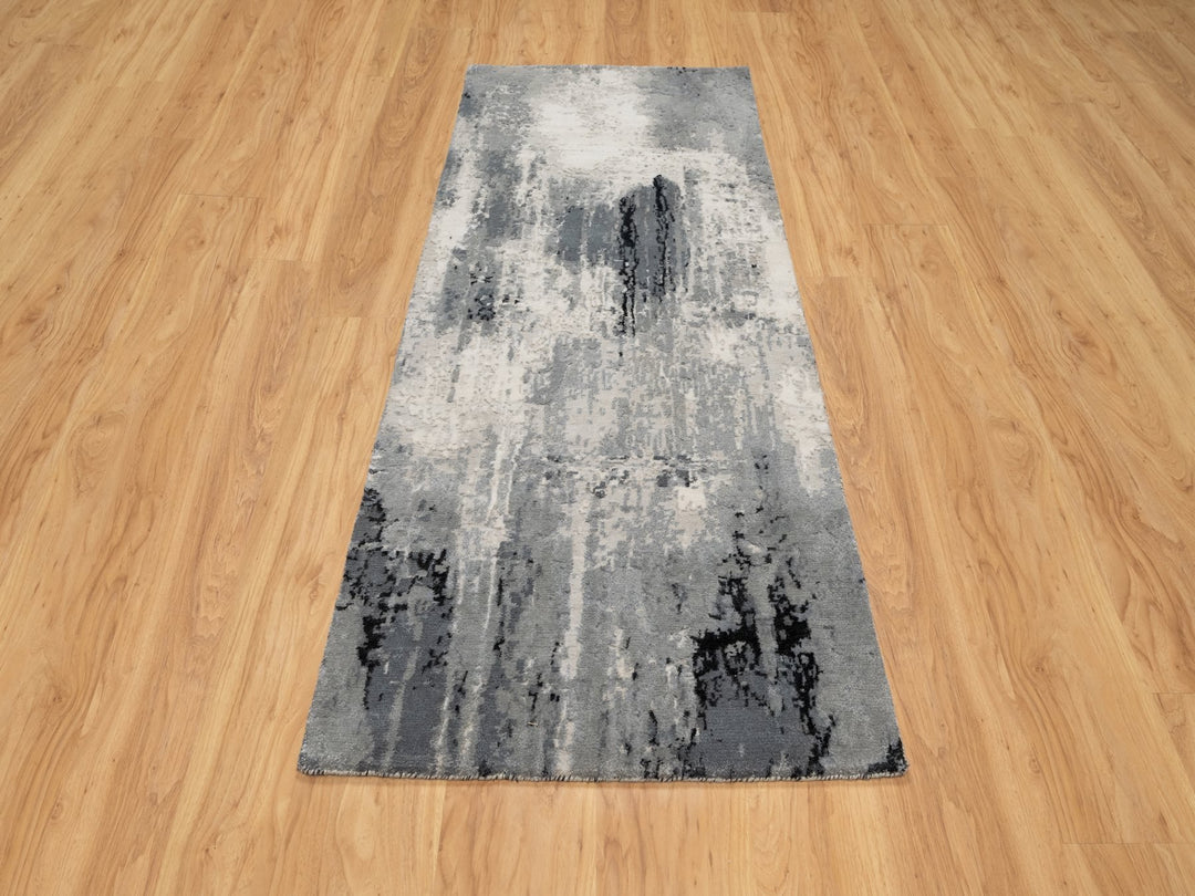 2'7" x 6'4" New Hand Knotted Black Wool & Silk Runner Oriental Rug - MOA10290811