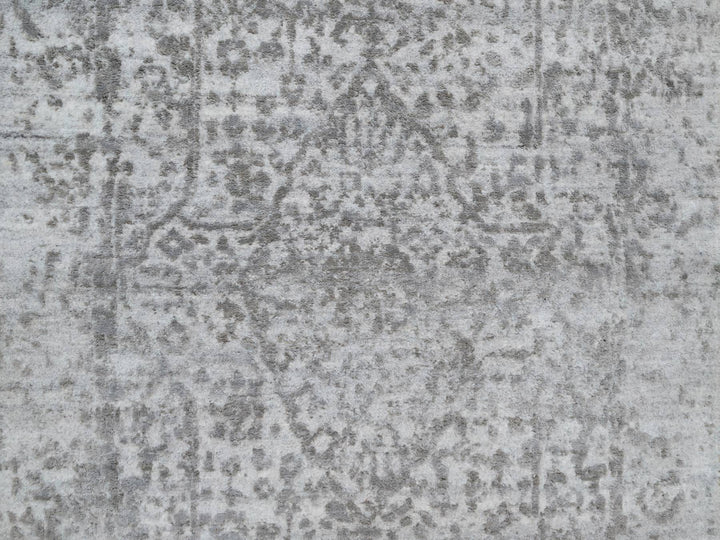 2'7" x 16'0" New Hand Knotted Grey Wool & Silk Runner Oriental Rug - MOA10290817