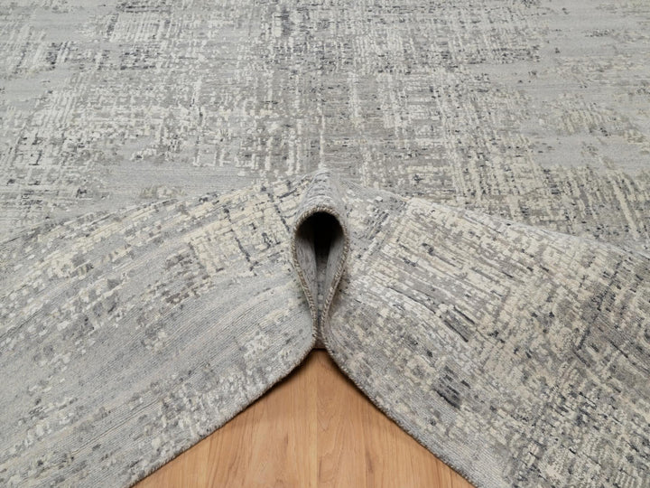8'1" x 8'0" New Hand Knotted Grey Wool Square Oriental Rug - MOA10290835