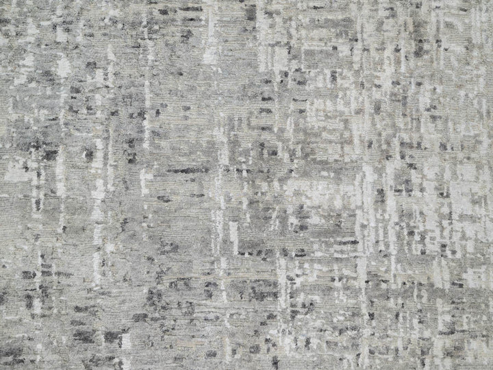 10'0" x 10'2" New Hand Knotted Grey Wool Square Oriental Rug - MOA10290842