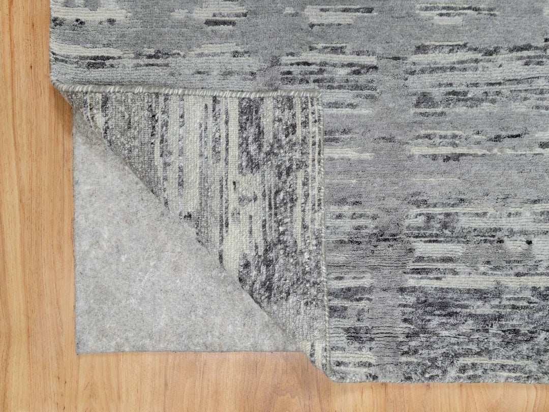 2'6" x 10'0" New Hand Knotted Grey Wool Runner Oriental Rug - MOA10290843