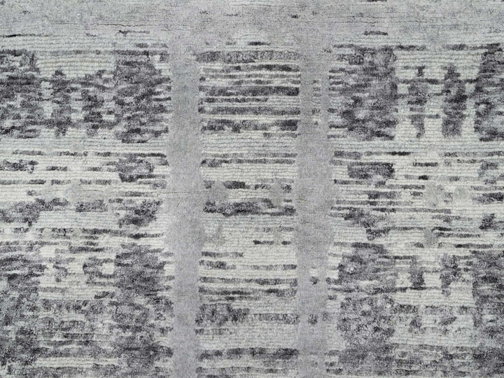 2'6" x 10'0" New Hand Knotted Grey Wool Runner Oriental Rug - MOA10290843