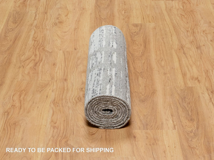 2'6" x 10'0" New Hand Knotted Grey Wool Runner Oriental Rug - MOA10290843