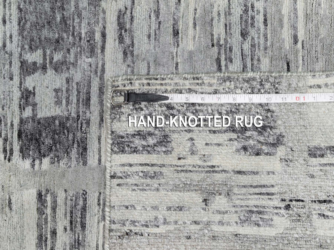 2'6" x 10'0" New Hand Knotted Grey Wool Runner Oriental Rug - MOA10290843