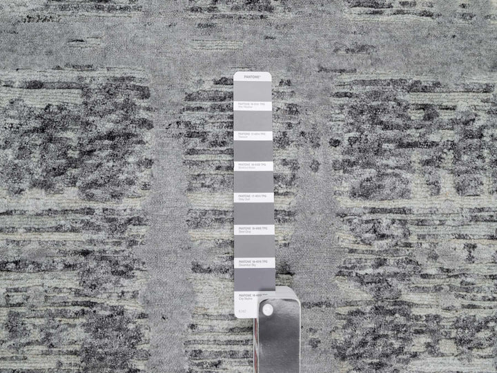 2'6" x 11'8" New Hand Knotted Grey Wool Runner Oriental Rug - MOA10290844