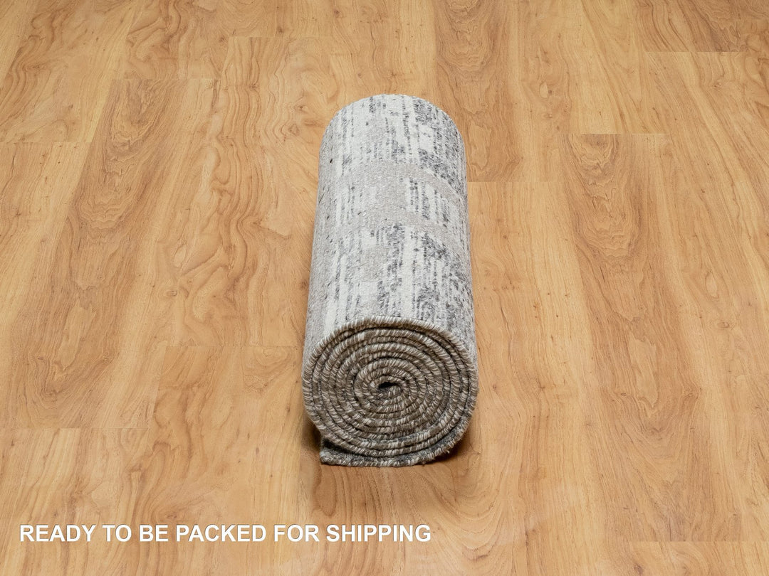 2'6" x 11'8" New Hand Knotted Grey Wool Runner Oriental Rug - MOA10290844