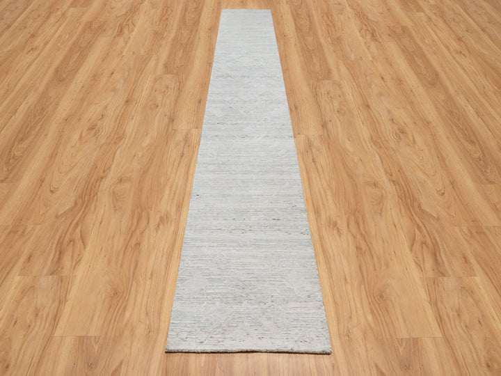 2'6" x 15'9" New Hand Knotted Grey Wool Runner Oriental Rug - MOA10290845