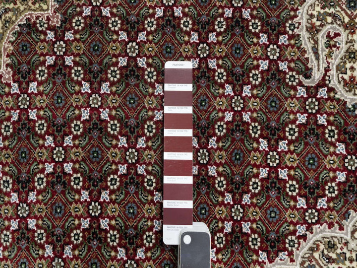 8'10" x 12'4" New Hand Knotted Red Wool & Silk Rectangle Oriental Rug - MOA10290856