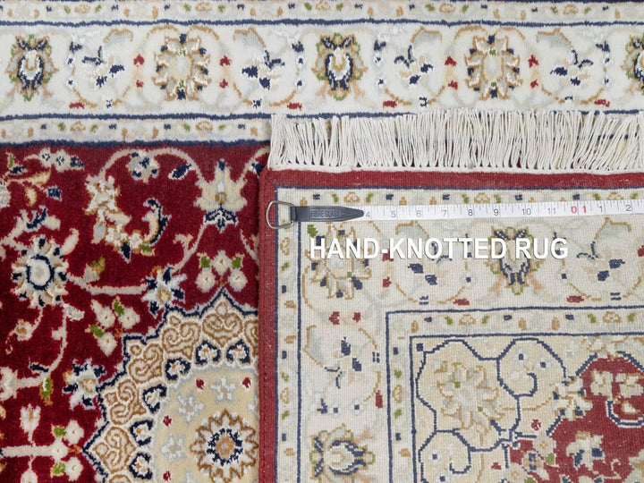 2'8" x 6'8" New Hand Knotted Red Wool & Silk Runner Oriental Rug - MOA10290882