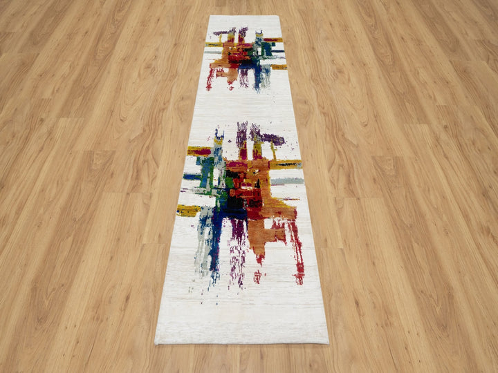 2'6" x 9'10" New Hand Knotted Ivory Wool & Silk Runner Oriental Rug - MOA10290961