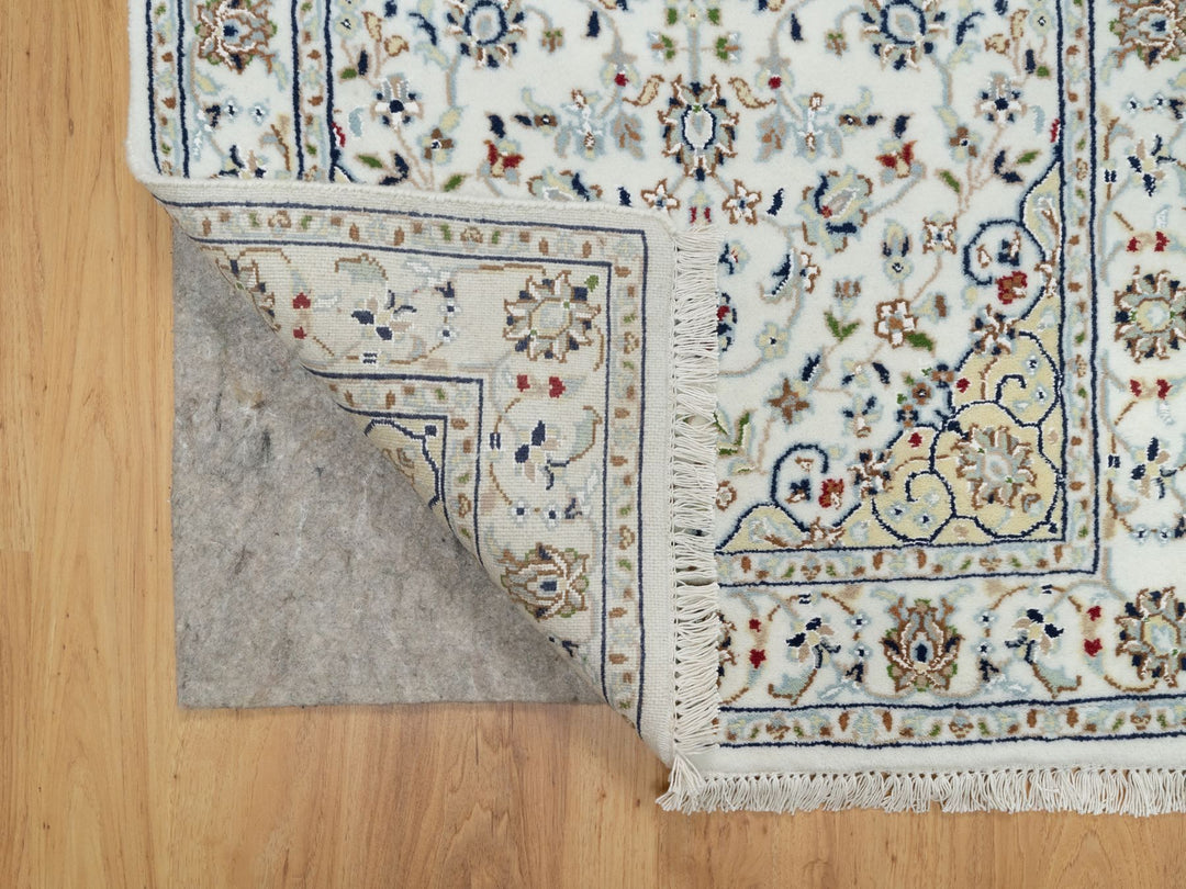2'8" x 17'8" New Hand Knotted Ivory Wool & Silk Runner Oriental Rug - MOA10290974