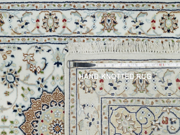 2'8" x 17'8" New Hand Knotted Ivory Wool & Silk Runner Oriental Rug - MOA10290974