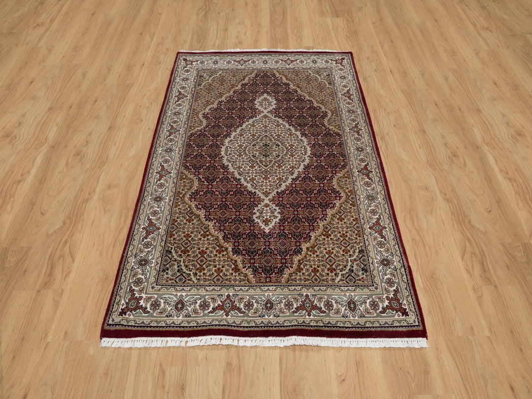 4'0" x 6'2" New Hand Knotted Red Wool Rectangle Oriental Rug - MOA10290983