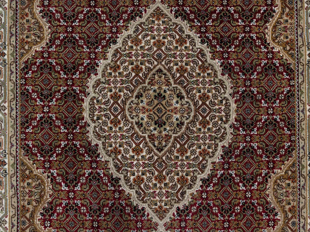 4'0" x 6'2" New Hand Knotted Red Wool Rectangle Oriental Rug - MOA10290983