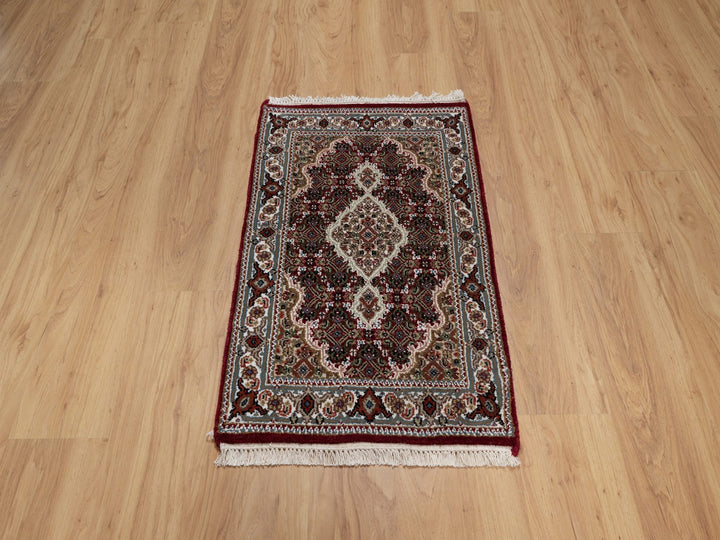 2'0" x 3'0" New Hand Knotted Red Wool Rectangle Oriental Rug - MOA10290994