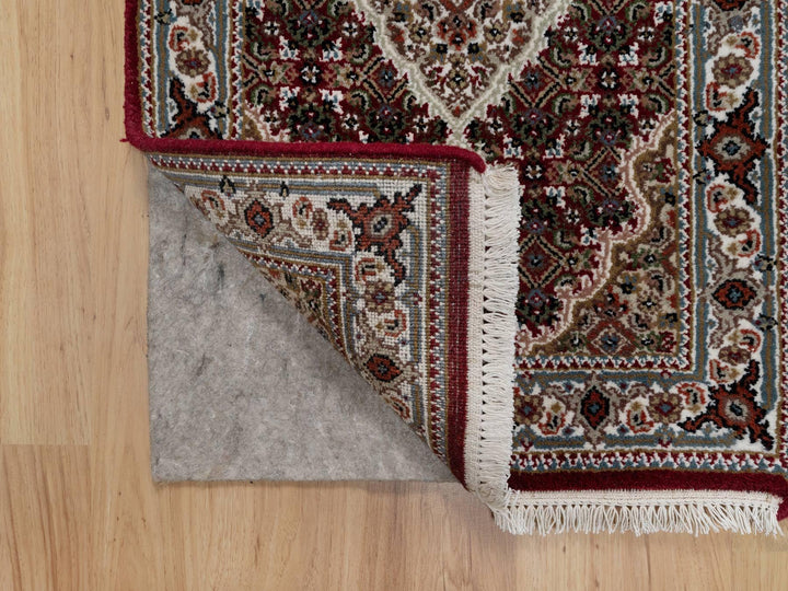 2'0" x 3'0" New Hand Knotted Red Wool Rectangle Oriental Rug - MOA10290994