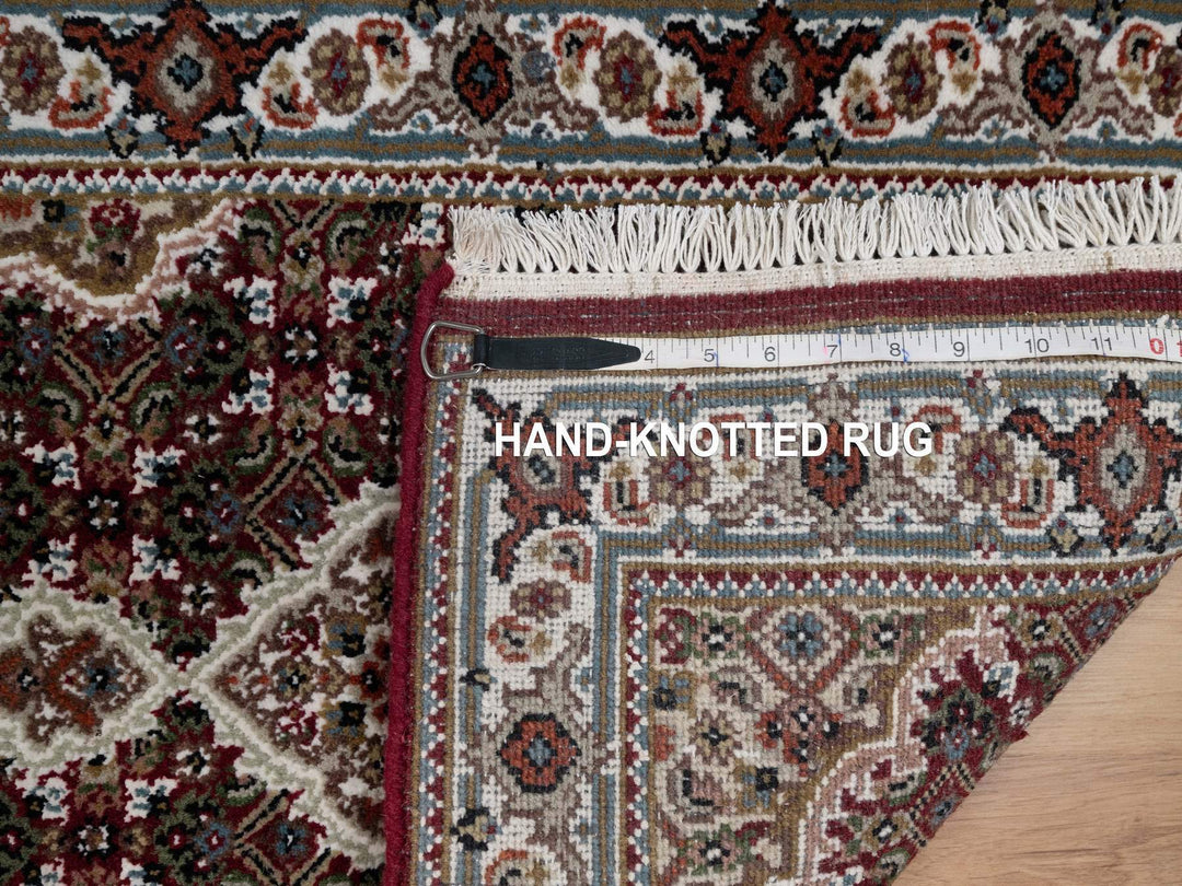 2'0" x 3'0" New Hand Knotted Red Wool Rectangle Oriental Rug - MOA10290994