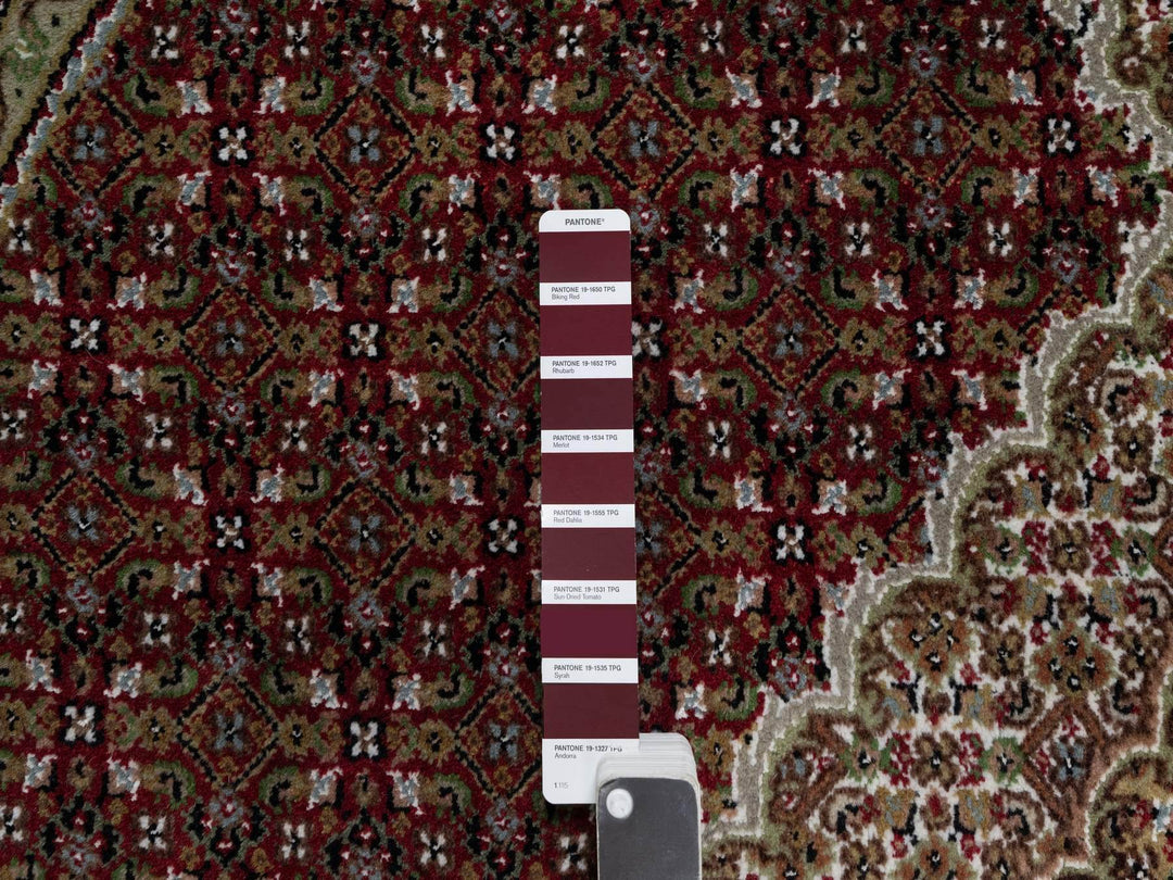 6'0" x 6'0" New Hand Knotted Red Wool Round Oriental Rug - MOA10291023