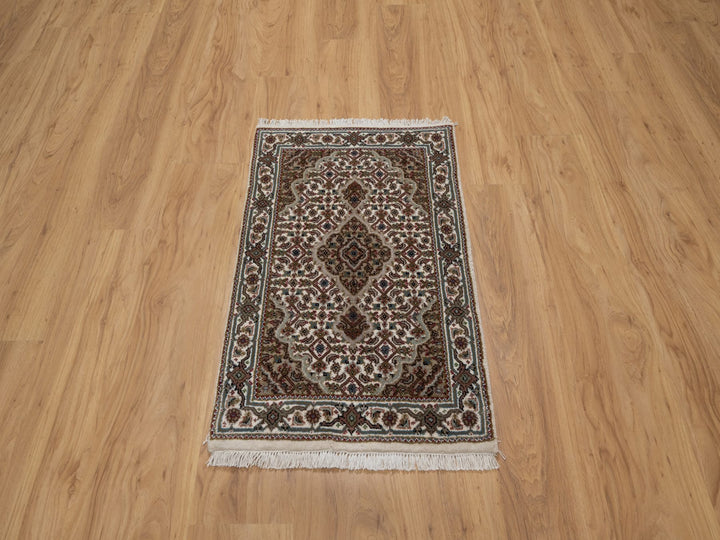 2'0" x 3'0" New Hand Knotted Ivory Wool Rectangle Oriental Rug - MOA10291030