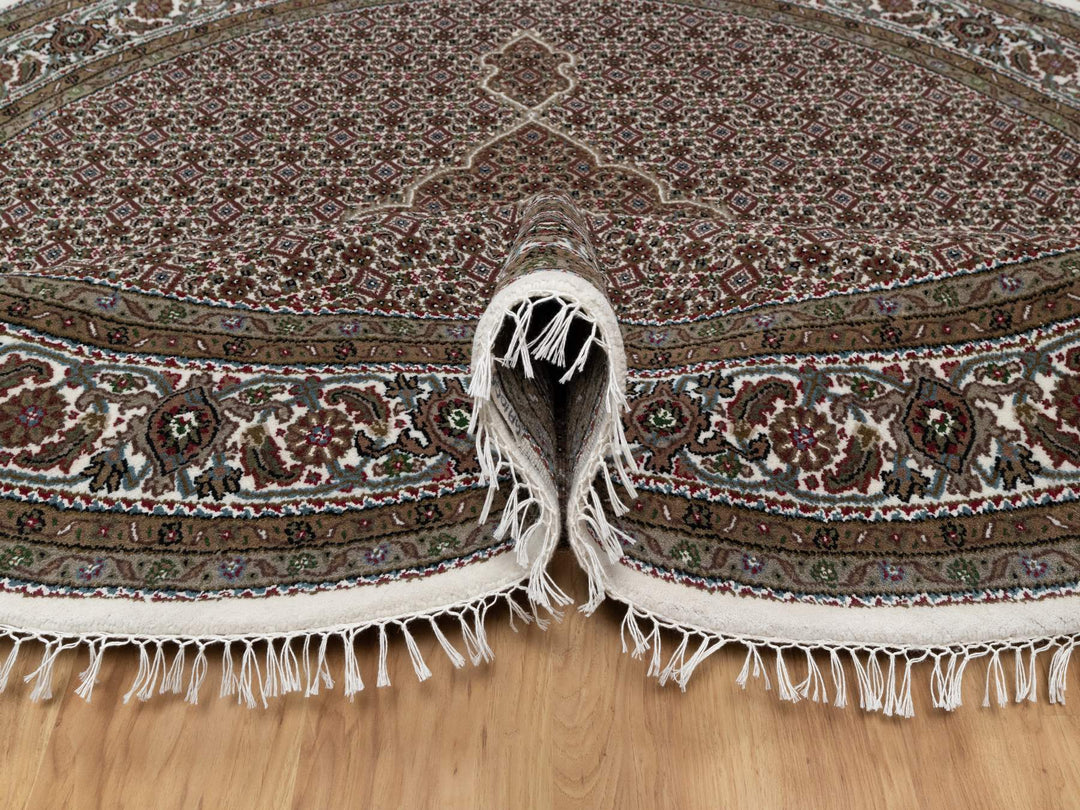 7'6" x 7'6" New Hand Knotted Ivory Wool Round Oriental Rug - MOA10291042