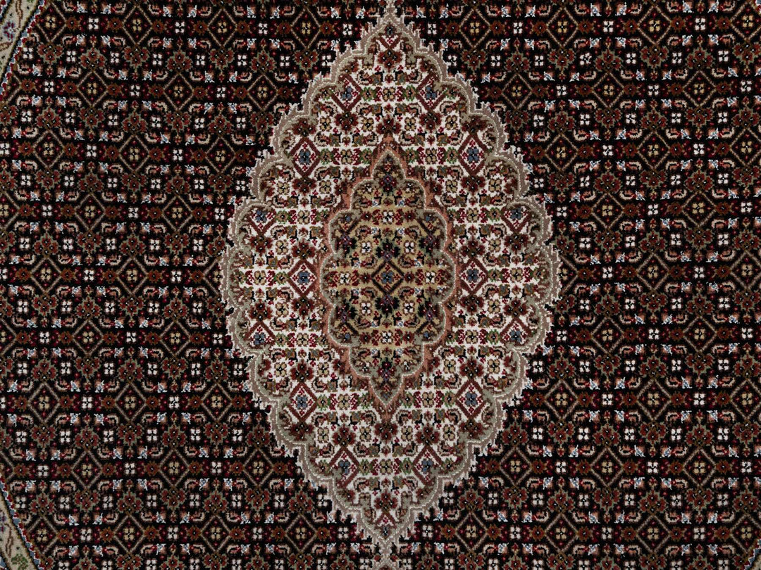 6'0" x 6'0" New Hand Knotted Black Wool Round Oriental Rug - MOA10291043