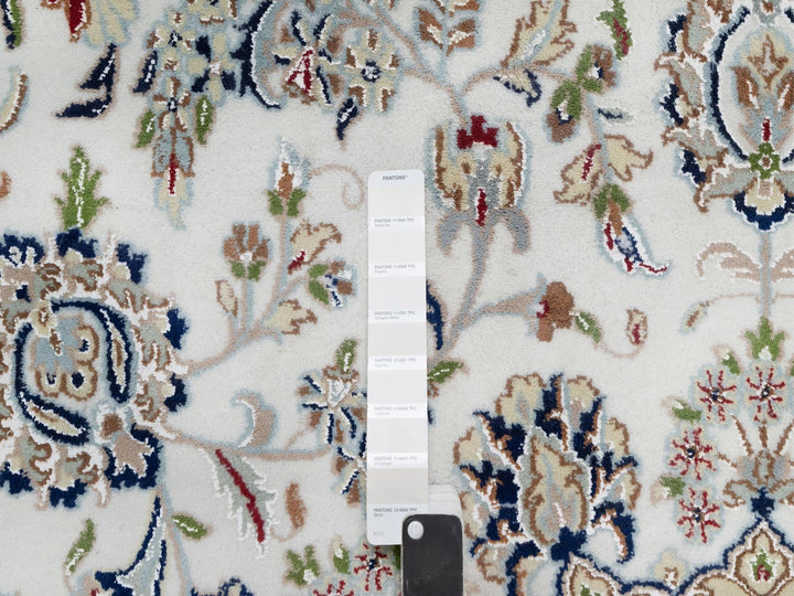 9'10" x 10'2" New Hand Knotted Ivory Wool & Silk Square Oriental Rug - MOA10291059