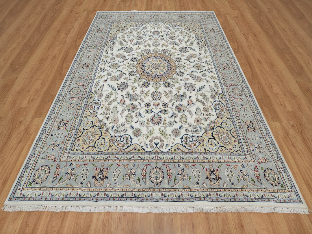 7'8" x 10'2" New Hand Knotted Ivory Wool & Silk Rectangle Oriental Rug - MOA10291074