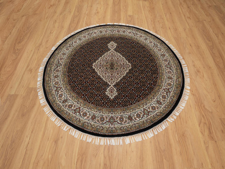 4'10" x 4'10" New Hand Knotted Black Wool Round Oriental Rug - MOA10291077