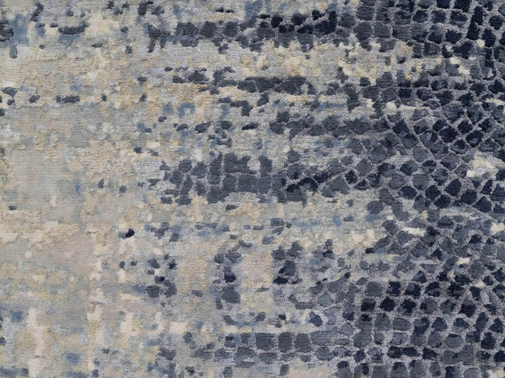 2'7" x 7'11" New Hand Knotted Grey Wool & Silk Runner Oriental Rug - MOA10291209